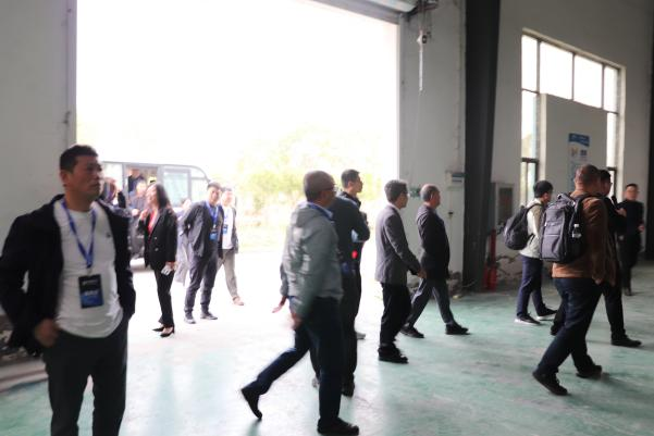 武漢現(xiàn)代精工成功舉辦“行業(yè)新升級(jí)·重塑新商機(jī)”項(xiàng)目交流會(huì)